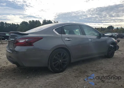 2017 Nissan Altima 2.5 z USA, uszkodzony, nr VIN 1N4AL3AP2HC277726